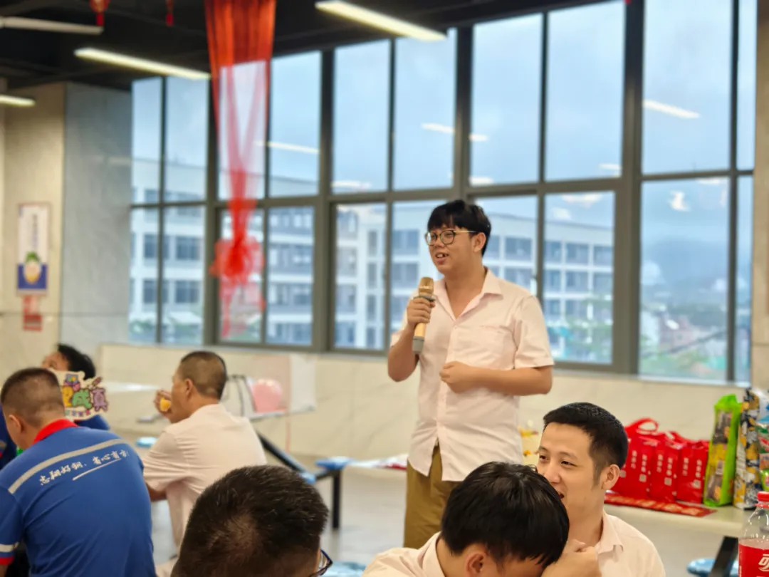 共庆生辰 温暖偕行——志翔举行第三季度生日会活动_赢天堂
