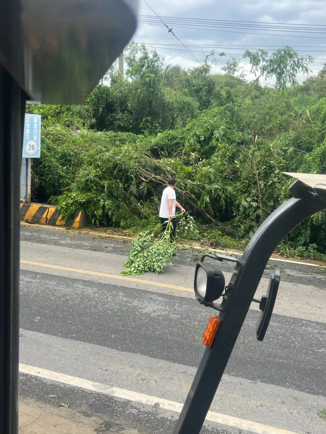 灾前防御闻风而逃 灾后自救迎风而上——志翔实业抗击台风“杜苏芮”纪实_赢天堂